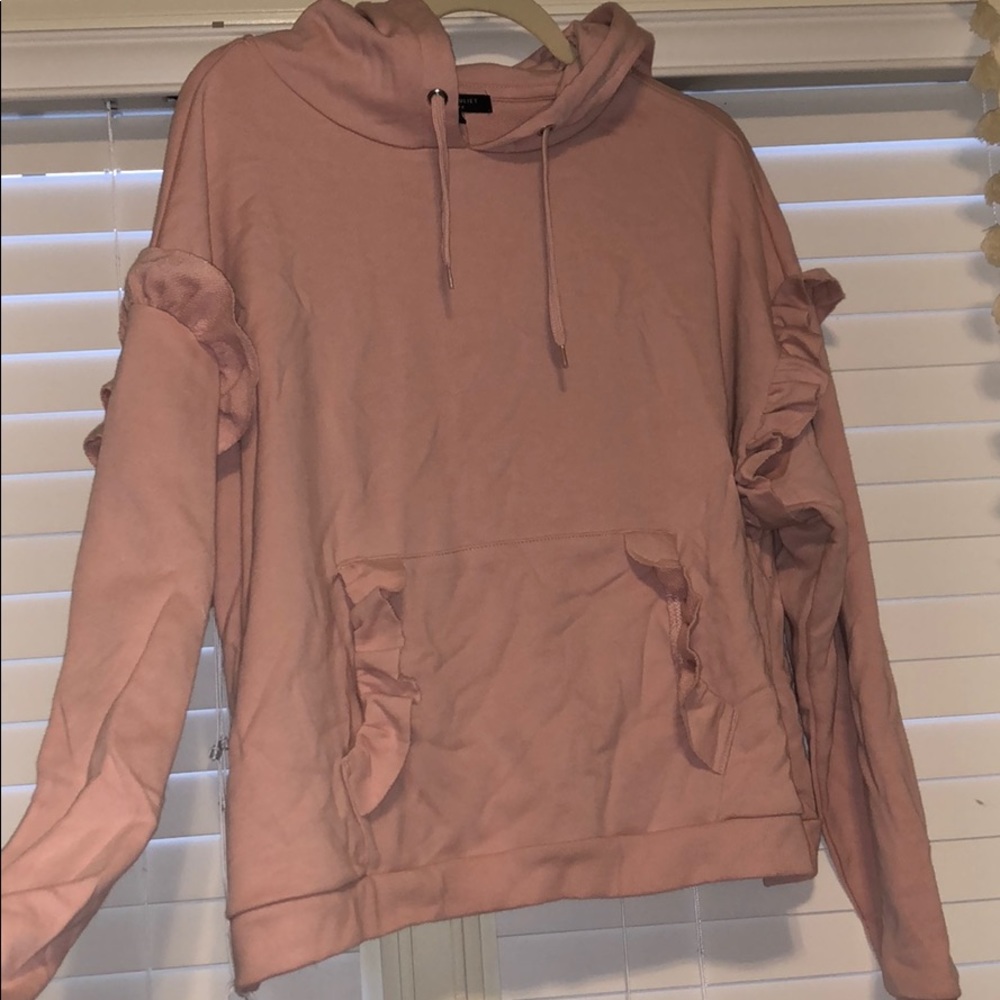 Romeo and Juliet pink sweater